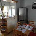 Korzeniowskiego 25 *
