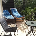 Korzeniowskiego 25 *