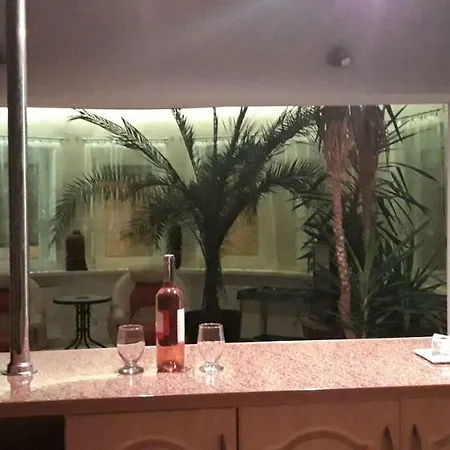 Prázdninový dům Korzeniowskiego 25 *
